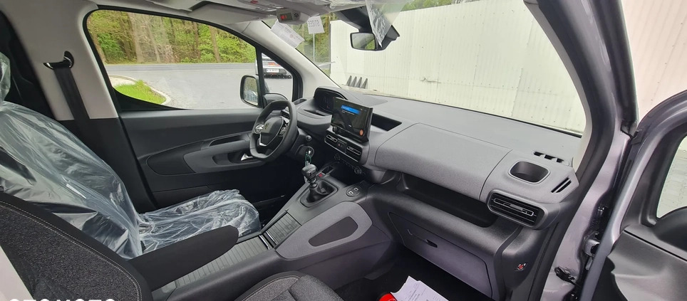 Peugeot Rifter cena 121783 przebieg: 11, rok produkcji 2024 z Kruszwica małe 154
